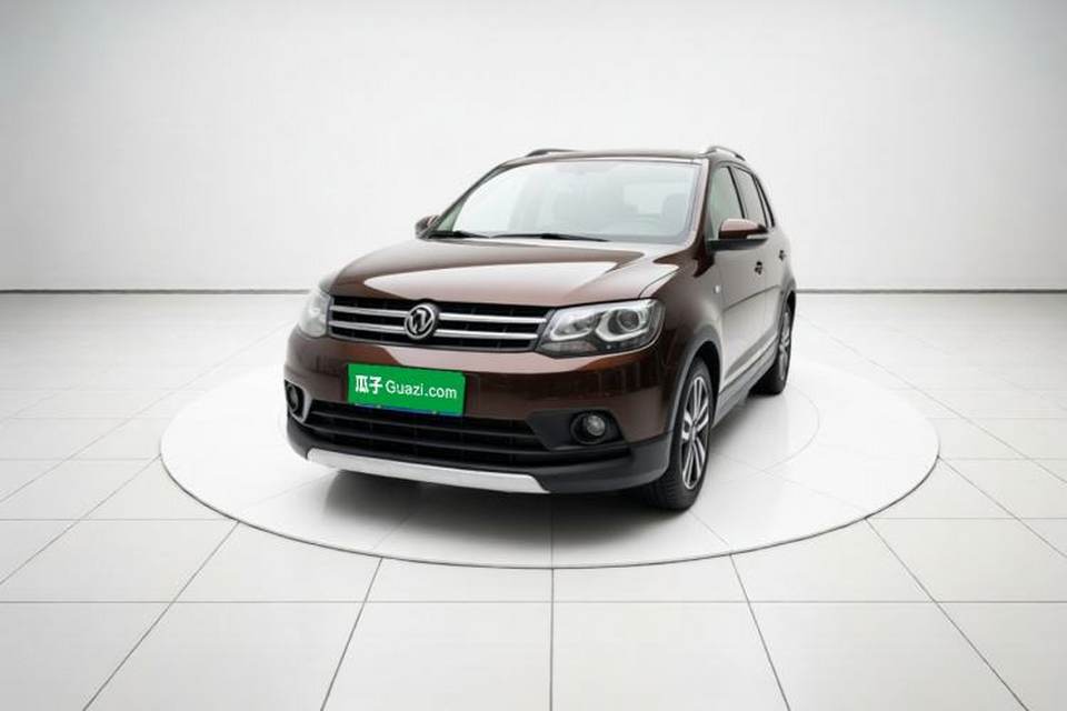 Dongfeng Fengon 360 2015