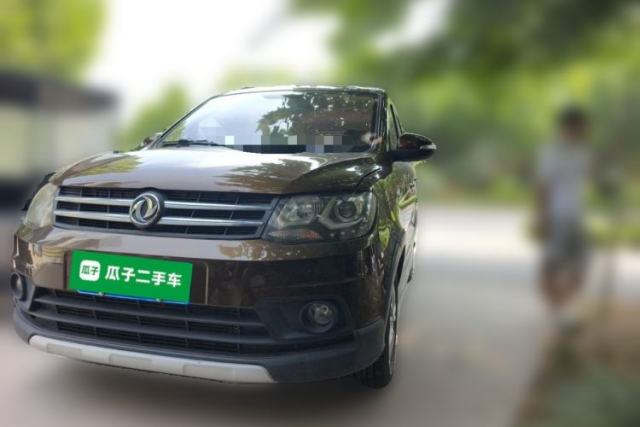 Used Dongfeng Fengon 360 2015 1.5L Manual Luxury 7-Seater China IV Standard