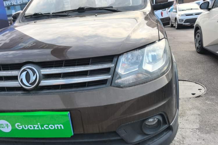Used Dongfeng Fengon 360 2015 1.5L Manual Comfort II 7-Seater Left Front Headlight