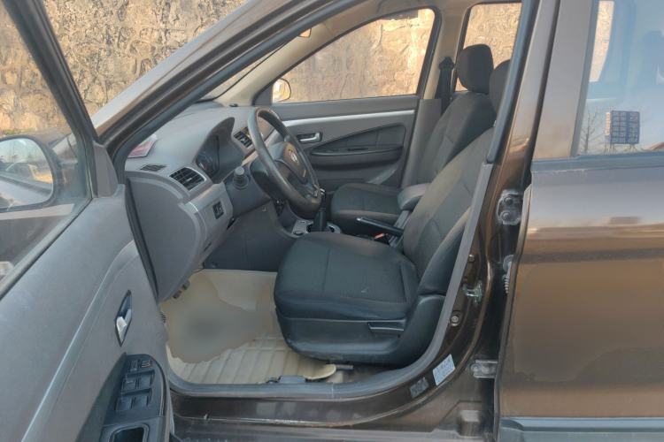 Used Dongfeng Fengon 360 2015 1.5L Manual Comfort 7-Seater China IV Standard Left Front Seat