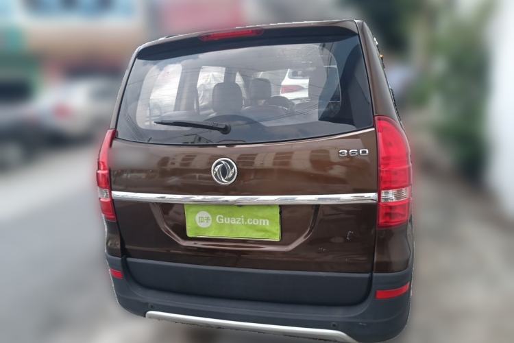 Used Dongfeng Fengon 360 2015 1.5L Manual Luxury 7-Seater China V Emission Standard Rear