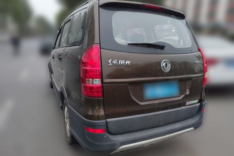 Used Dongfeng Fengon 360 2015 1.5L Manual Comfort II 7-Seater Rear Left 45 Deg