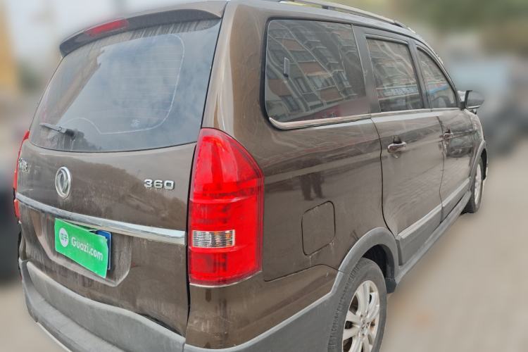 Used Dongfeng Fengon 360 2015 1.5L Manual Luxury 7-Seater China IV Standard Rear Right 45 Deg