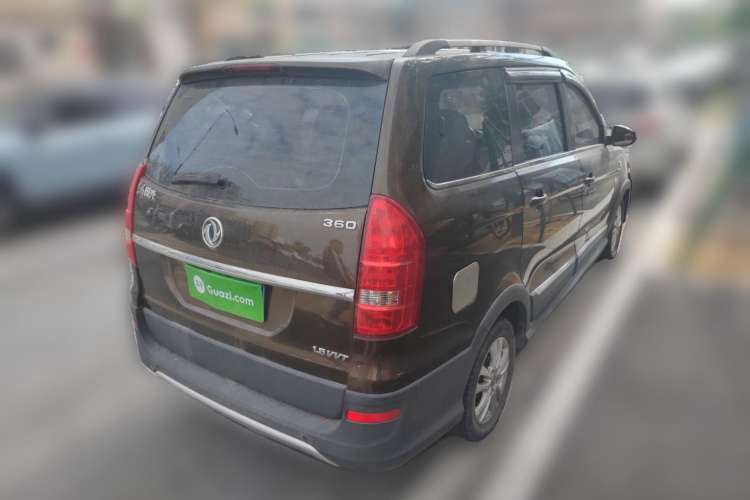 Used Dongfeng Fengon 360 2015 1.5L Manual Luxury 7-Seater China IV Standard Rear Right 45 Deg
