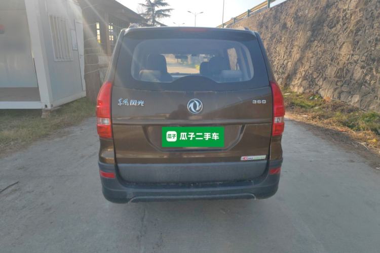 Used Dongfeng Fengon 360 2015 1.5L Manual Comfort 7-Seater China IV Standard Rear