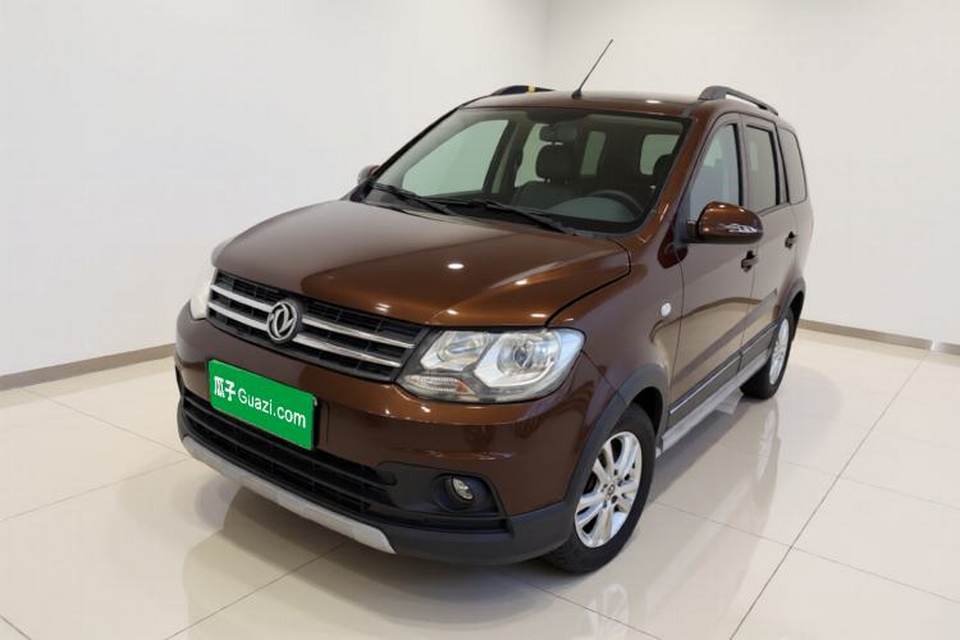 Dongfeng Fengon 360 2015