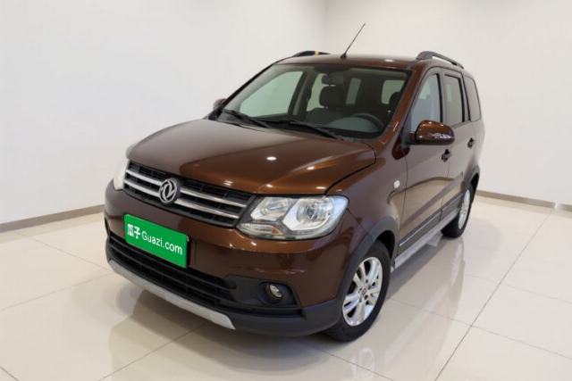 Używany Dongfeng Fengon 360 2015 1.5L Manual Comfort 7-Seater China IV Standard