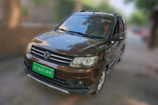Used Dongfeng Fengon 360 2015 1.5L Manual Luxury 7-Seater China V Emission Standard
