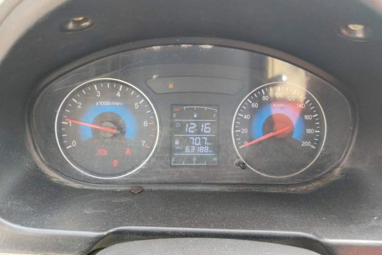 Used Dongfeng Fengon 360 2015 1.5L Manual Comfort II 7-Seater Instrument Cluster