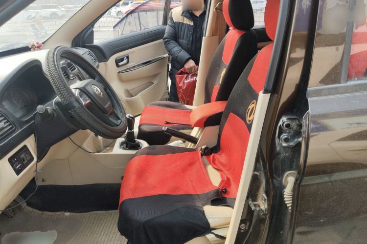 Used Dongfeng Fengon 360 2015 1.5L Manual Comfort II 7-Seater Left Front Seat