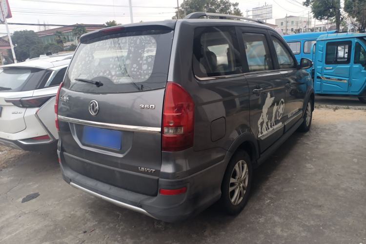Used Dongfeng Fengon 360 2015 1.5L Manual Luxury 7-Seater China IV Standard Exterior 3