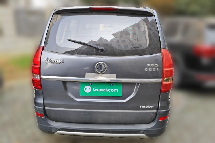 Used Dongfeng Fengon 360 2015 1.5L Manual Luxury 7-Seater China IV Standard Rear