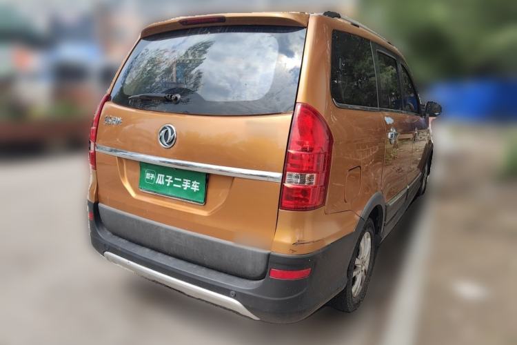 Used Dongfeng Fengon 360 2015 1.5L Manual Luxury 7-Seater China V Emission Standard Rear Right 45 Deg