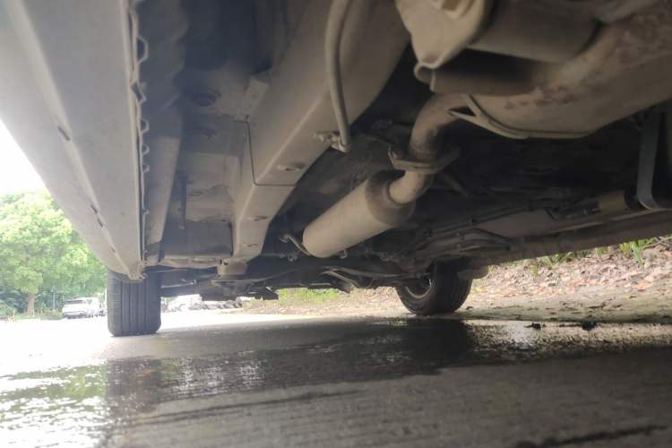 Used Dongfeng Fengon 360 2015 1.5L Manual Luxury 7-Seater China IV Standard Chassis Rear Left