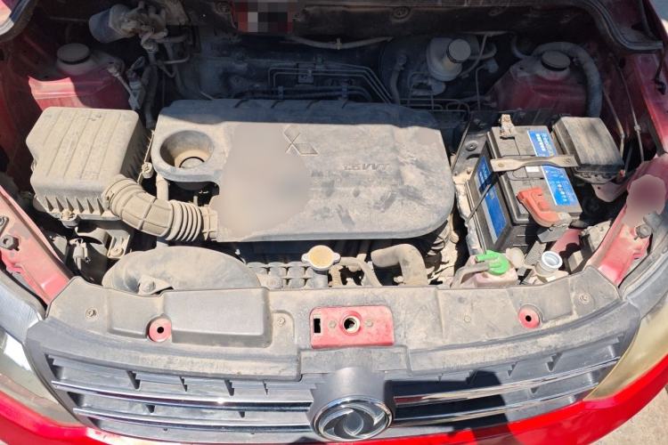 Used Dongfeng Fengon 360 2015 1.5L Manual Luxury 7-Seater China IV Standard Engine Bay