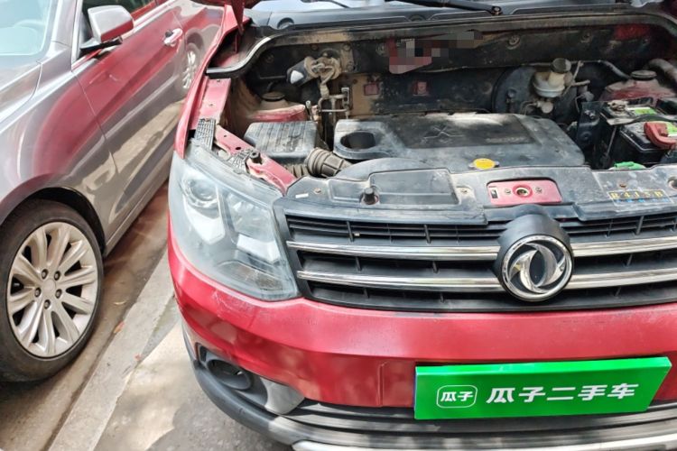 Used Dongfeng Fengon 360 2015 1.5L Manual Luxury 7-Seater China IV Standard Engine Bay Right