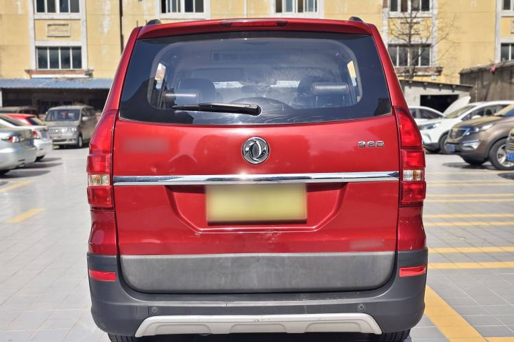 Used Dongfeng Fengon 360 2015 1.5L Manual Luxury 7-Seater China IV Standard Exterior 6
