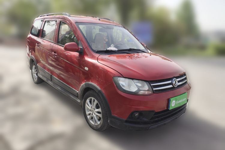 Used Dongfeng Fengon 360 2015 1.5L Manual Comfort 7-Seater China IV Standard Front Right 45 Deg
