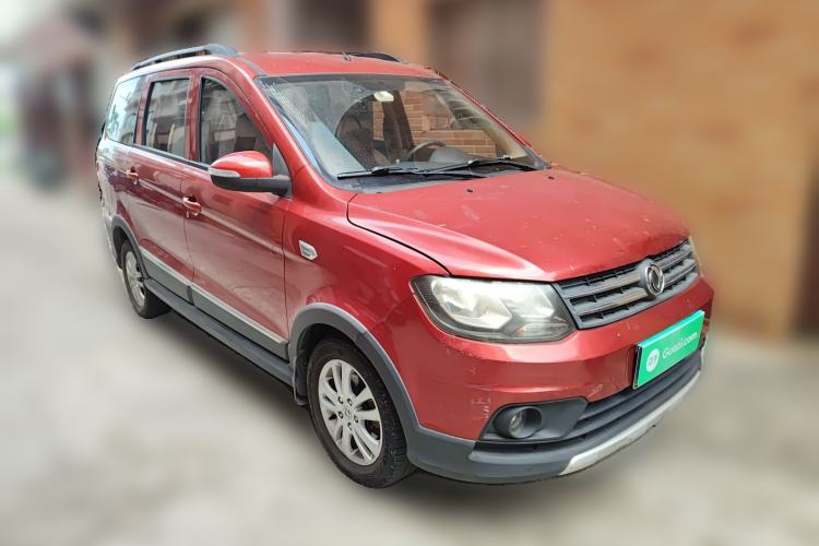 Used Dongfeng Fengon 360 2015 1.5L Manual Comfort II 7-Seater Front Right 45 Deg