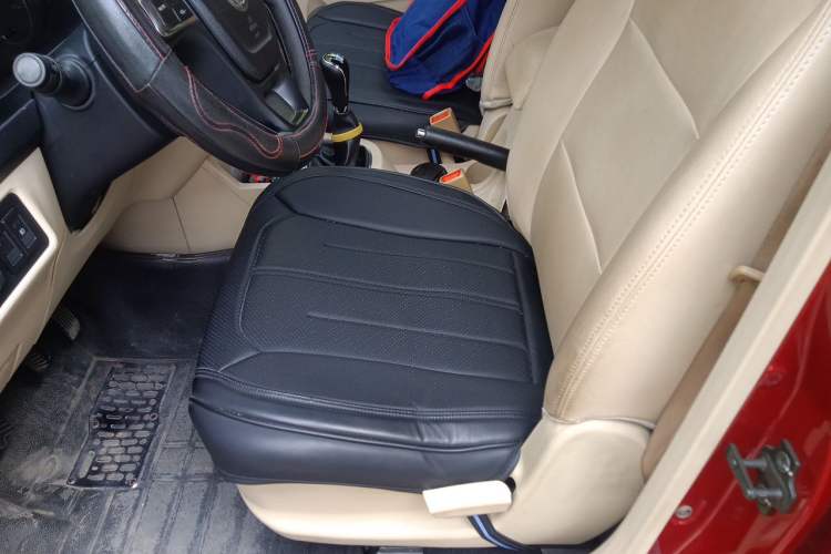 Used Dongfeng Fengon 360 2015 1.5L Manual Comfort II 7-Seater Left Front Seat