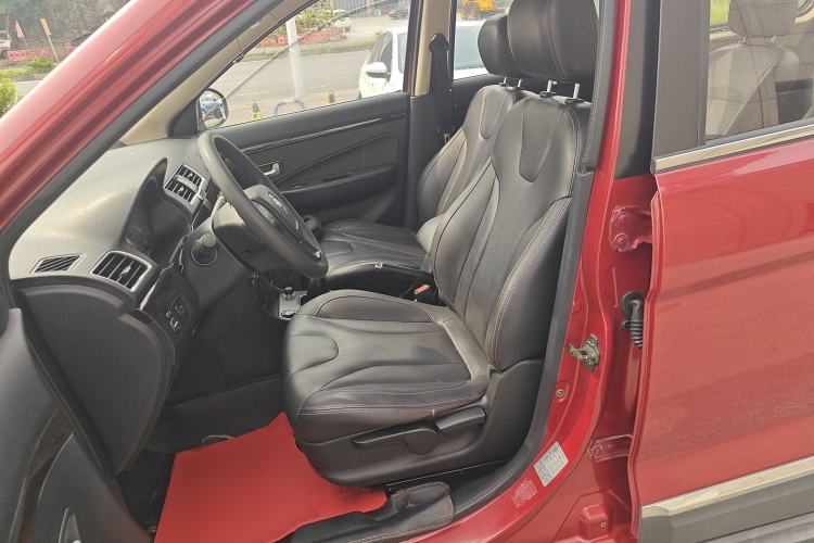 Used Dongfeng Fengon 360 2015 1.5L Manual Luxury 7-Seater China IV Standard Left Front Seat