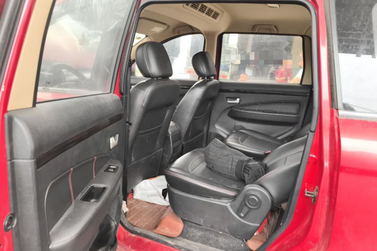 Used Dongfeng Fengon 360 2015 1.5L Manual Luxury 7-Seater China IV Standard Left Rear Seat