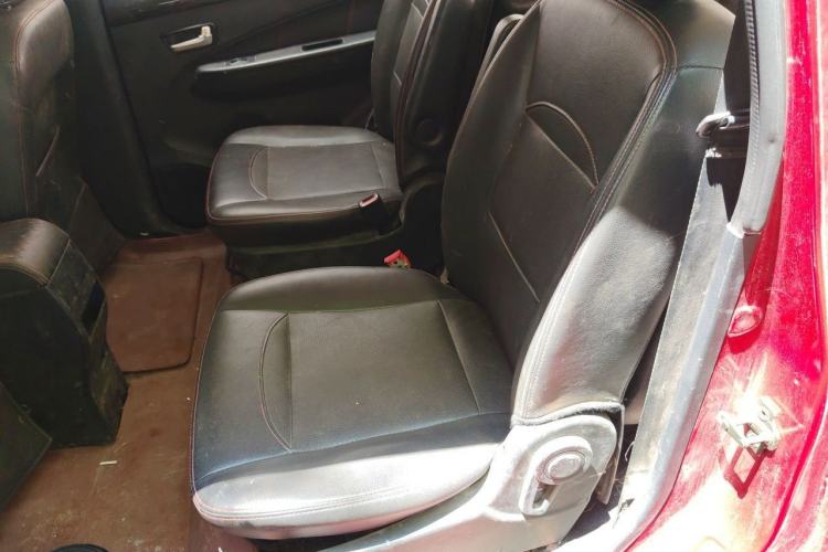Used Dongfeng Fengon 360 2015 1.5L Manual Luxury 7-Seater China IV Standard Left Rear Seat
