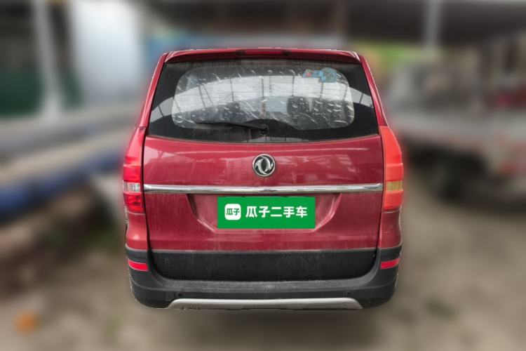 Used Dongfeng Fengon 360 2015 1.5L Manual Luxury 7-Seater China IV Standard Rear