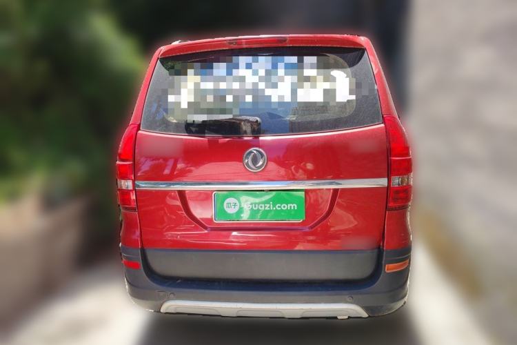 Used Dongfeng Fengon 360 2015 1.5L Manual Luxury 7-Seater China IV Standard Rear