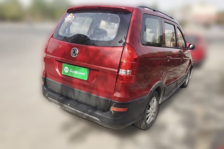 Used Dongfeng Fengon 360 2015 1.5L Manual Comfort 7-Seater China IV Standard Rear Right 45 Deg