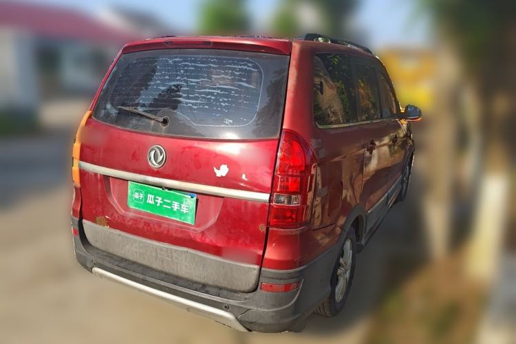 Used Dongfeng Fengon 360 2015 1.5L Manual Comfort 7-Seater China IV Standard Rear Right 45 Deg