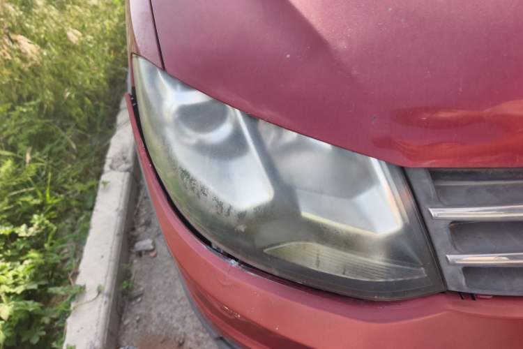 Used Dongfeng Fengon 360 2015 1.5L Manual Comfort 7-Seater China IV Standard Right Front Headlight
