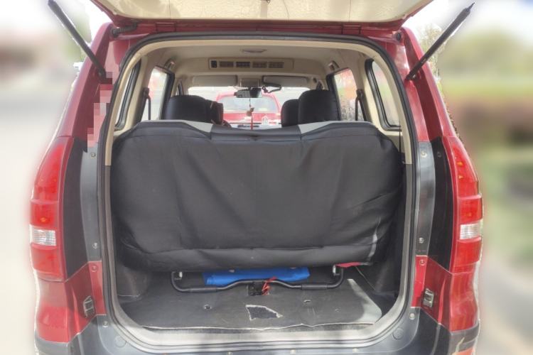 Used Dongfeng Fengon 360 2015 1.5L Manual Comfort 7-Seater China IV Standard Trunk