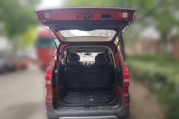 Used Dongfeng Fengon 360 2015 1.5L Manual Luxury 7-Seater China IV Standard Trunk