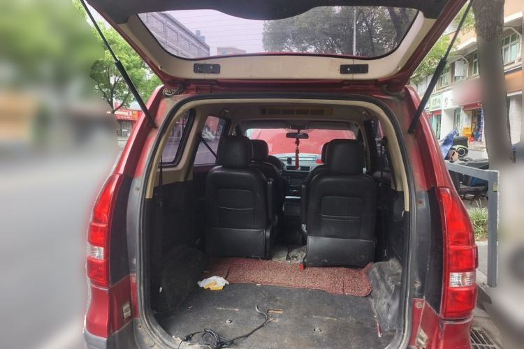 Used Dongfeng Fengon 360 2015 1.5L Manual Luxury 7-Seater China IV Standard Trunk