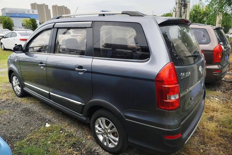 Used Dongfeng Fengon 360 2015 1.5L Manual Luxury 7-Seater China IV Standard Exterior 5