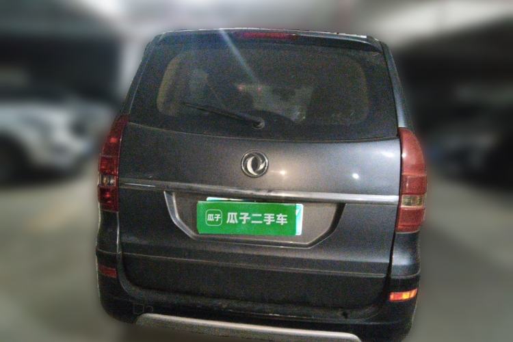 Used Dongfeng Fengon 360 2015 1.5L Manual Luxury 7-Seater China IV Standard Rear