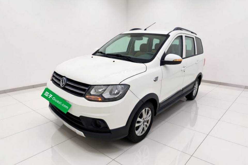Dongfeng Fengon 360 2015