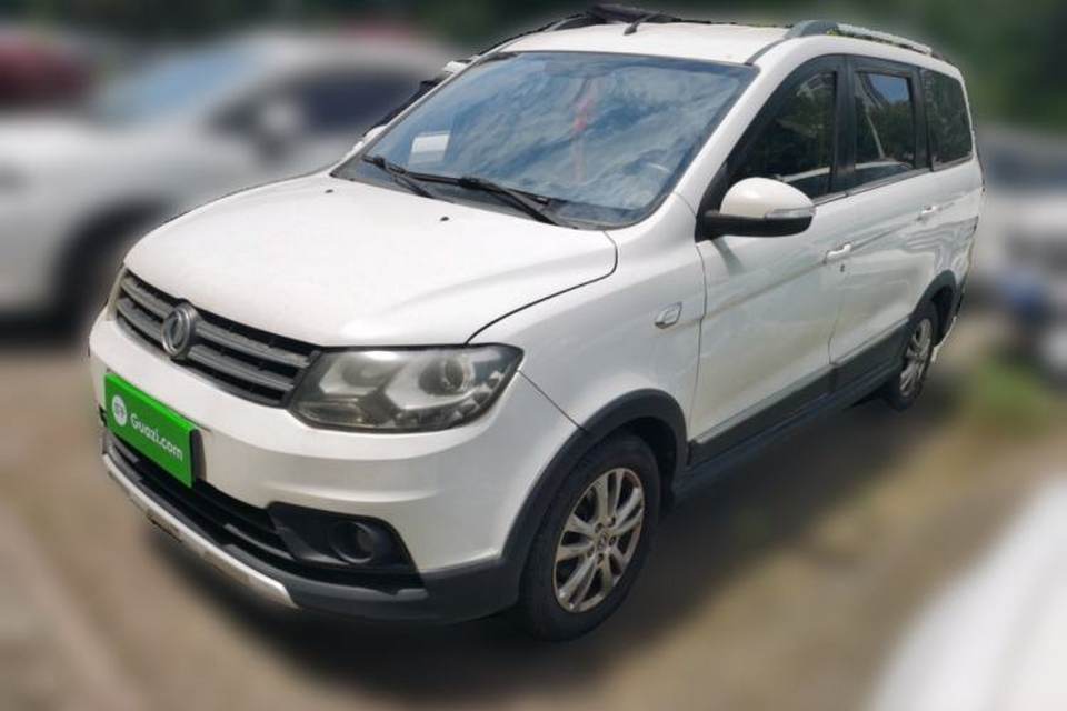 Dongfeng Fengon 360 2015