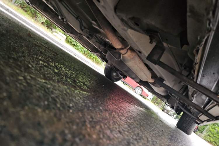 Used Dongfeng Fengon 360 2015 1.5L Manual Comfort 7-Seater China IV Standard Chassis Front Left