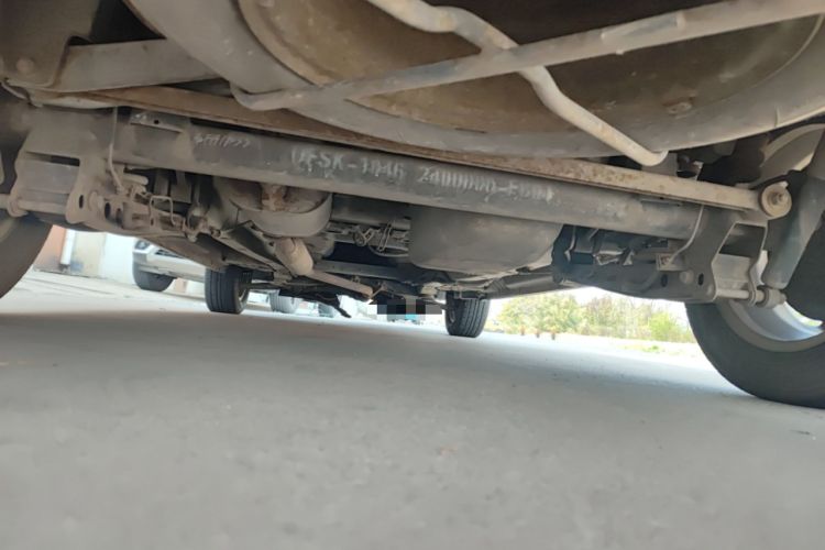 Used Dongfeng Fengon 360 2015 1.5L Manual Comfort II 7-Seater Chassis Rear