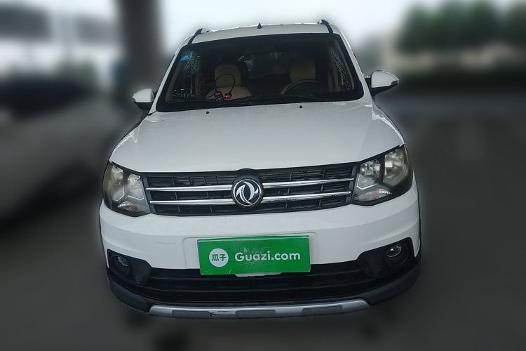 Used Dongfeng Fengon 360 2015 1.5L Manual Comfort II 7-Seater Front