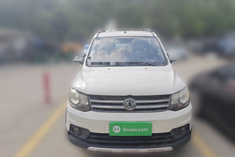 Used Dongfeng Fengon 360 2015 1.5L Manual Comfort II 7-Seater Front