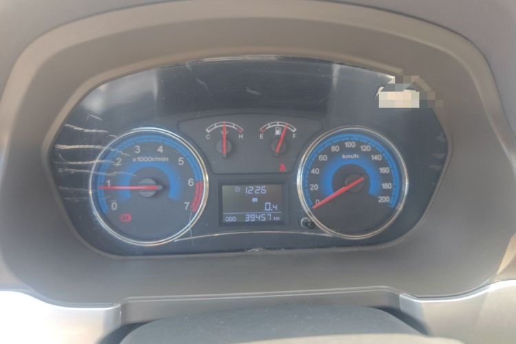 Used Dongfeng Fengon 360 2015 1.5L Manual Comfort 7-Seater China IV Standard Instrument Cluster