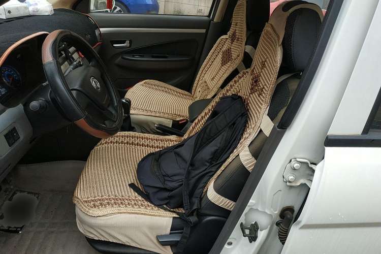 Used Dongfeng Fengon 360 2015 1.5L Manual Comfort 7-Seater China IV Standard Left Front Seat
