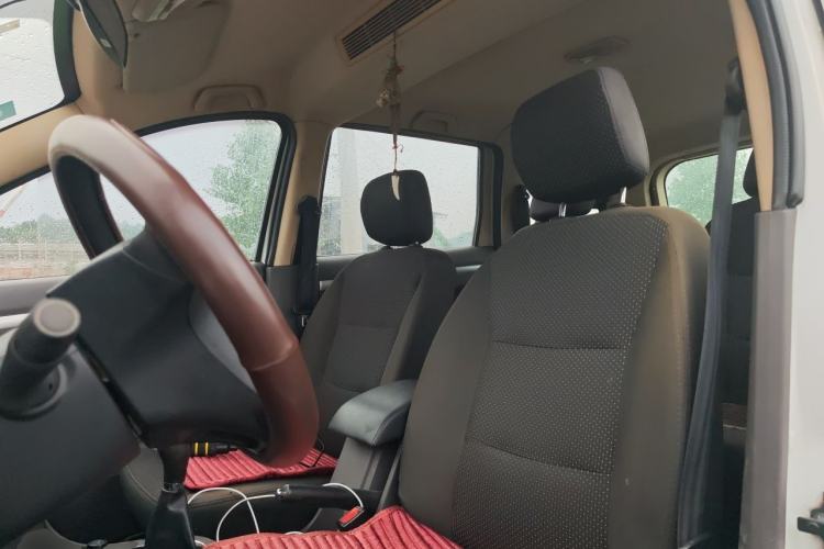 Used Dongfeng Fengon 360 2015 1.5L Manual Comfort 7-Seater National Emission Standard V Left Front Seat