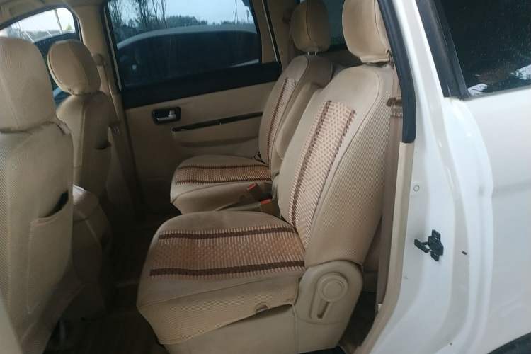 Used Dongfeng Fengon 360 2015 1.5L Manual Comfort II 7-Seater Left Rear Seat