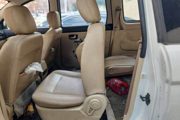 Used Dongfeng Fengon 360 2015 1.5L Manual Comfort II 7-Seater Left Rear Seat