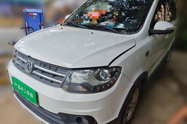 Used Dongfeng Fengon 360 2015 1.5L Manual Luxury 7-Seater China IV Standard