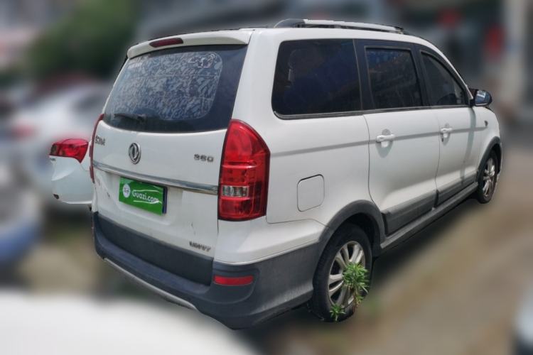 Used Dongfeng Fengon 360 2015 1.5L Manual Luxury 7-Seater China IV Standard Rear Right 45 Deg